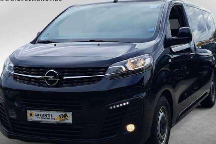 Opel Vivaro 101.211 km 24.790 € Halle 06126