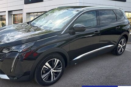 Peugeot 5008 38.680 km 23.990 &euro; Berlin 10369
