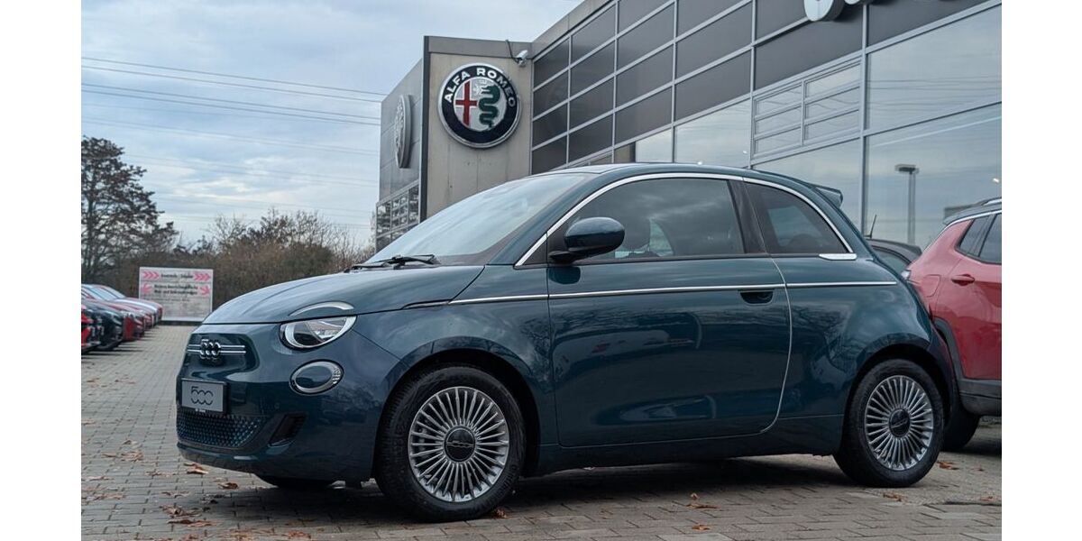 Fiat 500e 14.790 km 22.490 &euro; Würzburg 97076