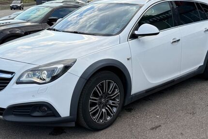 Opel Insignia 67.330 km 13.999 € Epfendorf 78736