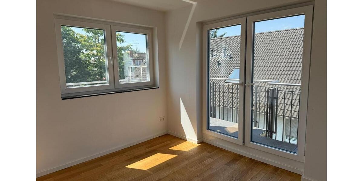 Doppelhaushälfte Frankfurt am Main West - 4 Zimmer, 113 m&sup2;, 2.300&euro; | Angebot:26093726