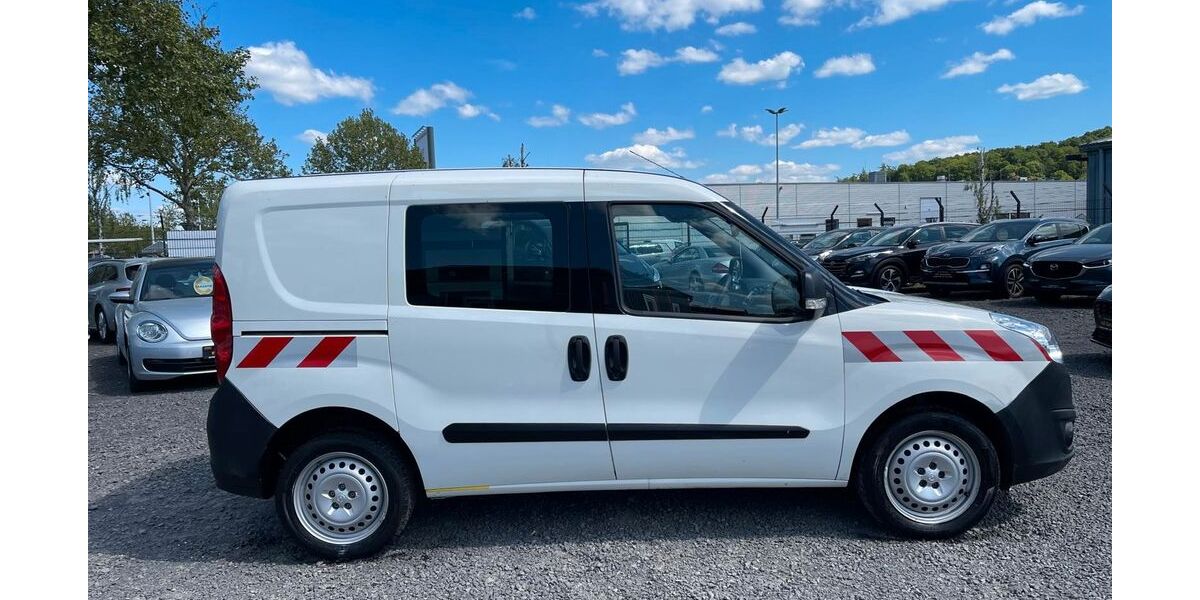 Opel Combo 66.000 km 9.300 &euro; Lollar 35457