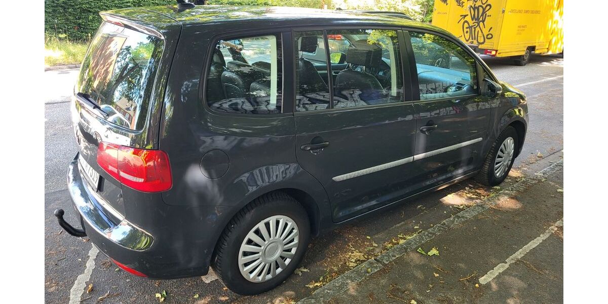 VW Touran 325.000 km 4.500 &euro; Hamburg 22607