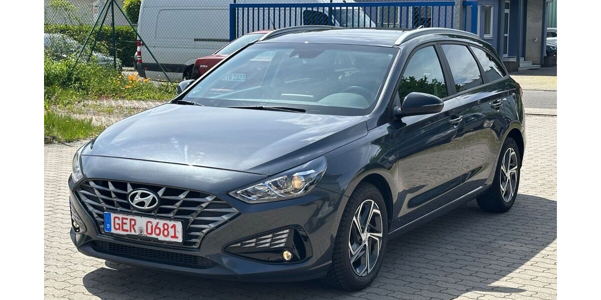 Hyundai i30 73.650 km 11.500 &euro; Wörth 76744