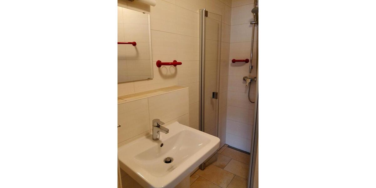 Modernes vollmöbliertes frisch renoviertes 1-Zimmer-Appartement zimmer