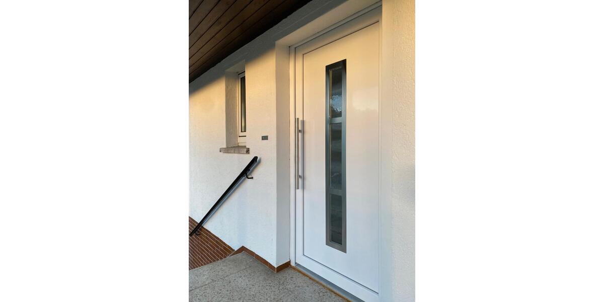 Etagenwohnung Rotenburg an der Fulda - 6 Zimmer, 120 m&sup2;, 1.200&euro; | Angebot:26074435
