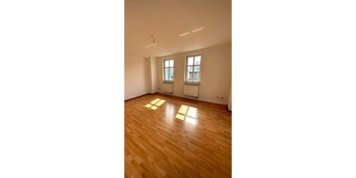 Gewerbeobjekt Neuhaus am Rennweg Neuhaus - 3 Zimmer, 116 m&sup2;, 875&euro; | Angebot:25911132