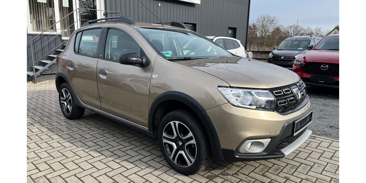Dacia Sandero 50.000 km 9.490 &euro; Ahrensfelde 16356