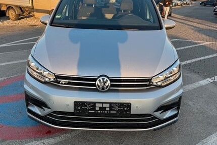 VW Touran 256.870 km 14.000 &euro; Mittenwalde 15749