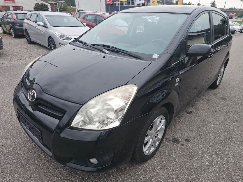 Corolla Verso