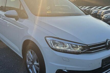 VW Touran 139.753 km 16.285 &euro; Boxberg 97944