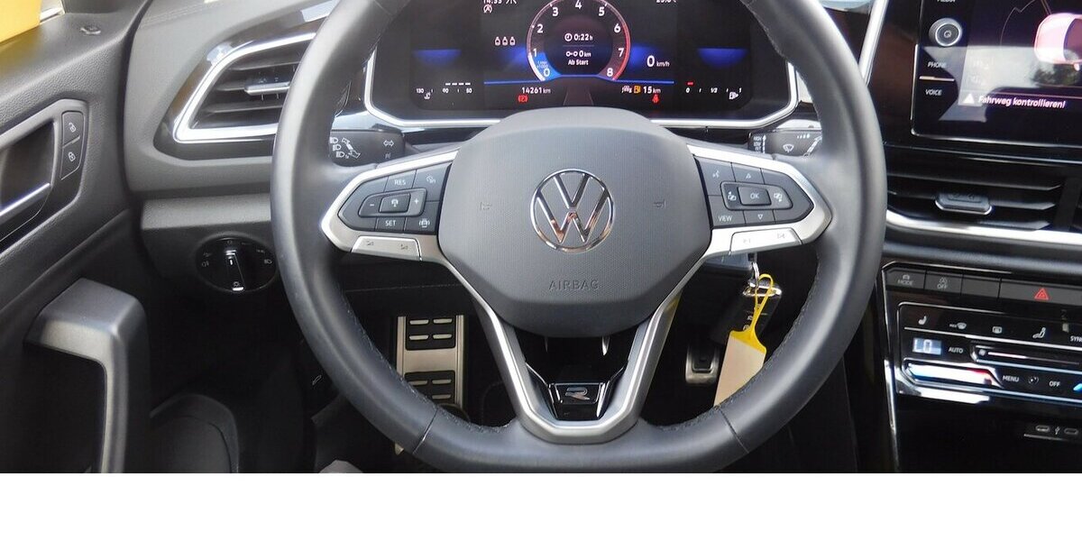VW T-Roc 1.0 R-Line TSI BMT Navi Klima 14.200 km 21.690 &euro; Vordorf 38533