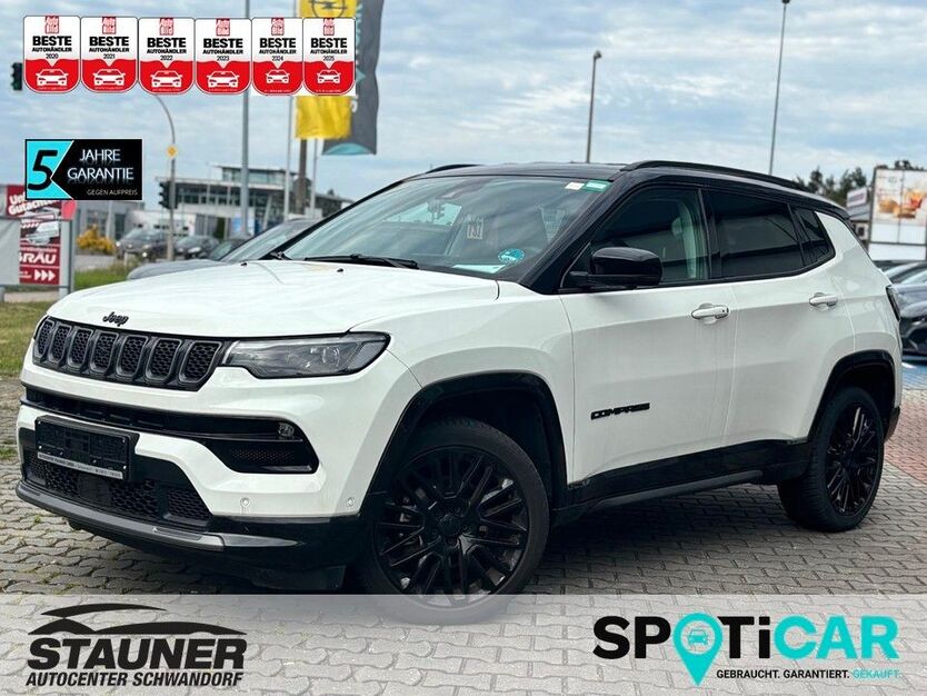 Jeep Compass 26.650 km 24.580 € Schwandorf 92421