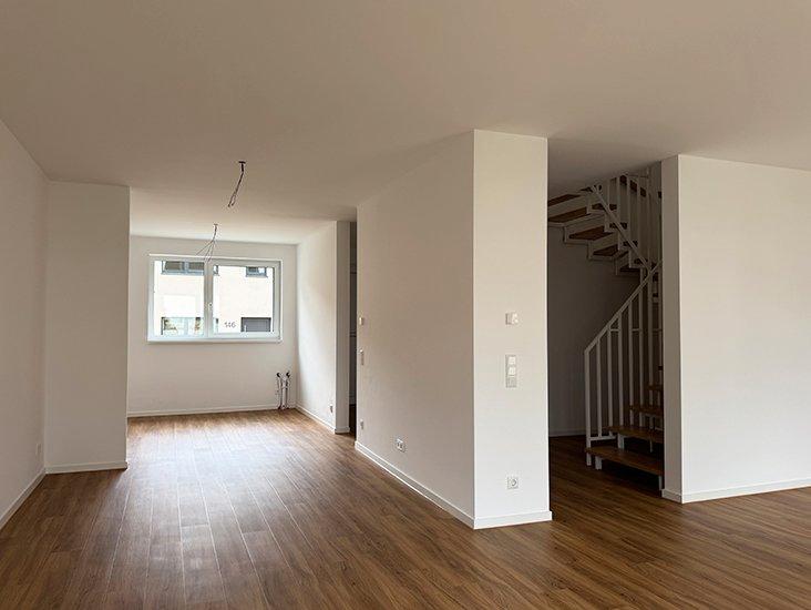 Reihenhaus Mönchengladbach - 4 Zimmer, 101 m&sup2;, 1.550&euro; | Angebot:26145857