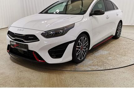 Kia pro ceed / ProCeed 31.500 km 27.969 &euro; Chemnitz - Mittelbach 09224