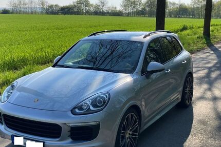 Porsche Cayenne 106.900 km 41.900 &euro; Bad Salzuflen 32108