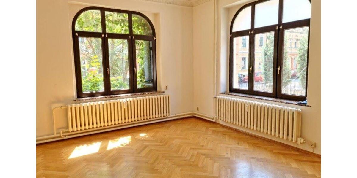 Erdgeschoßwohnung Zwickau Zwickau-Nord - 4 Zimmer, 156 m&sup2;, 900&euro; | Angebot:24910977