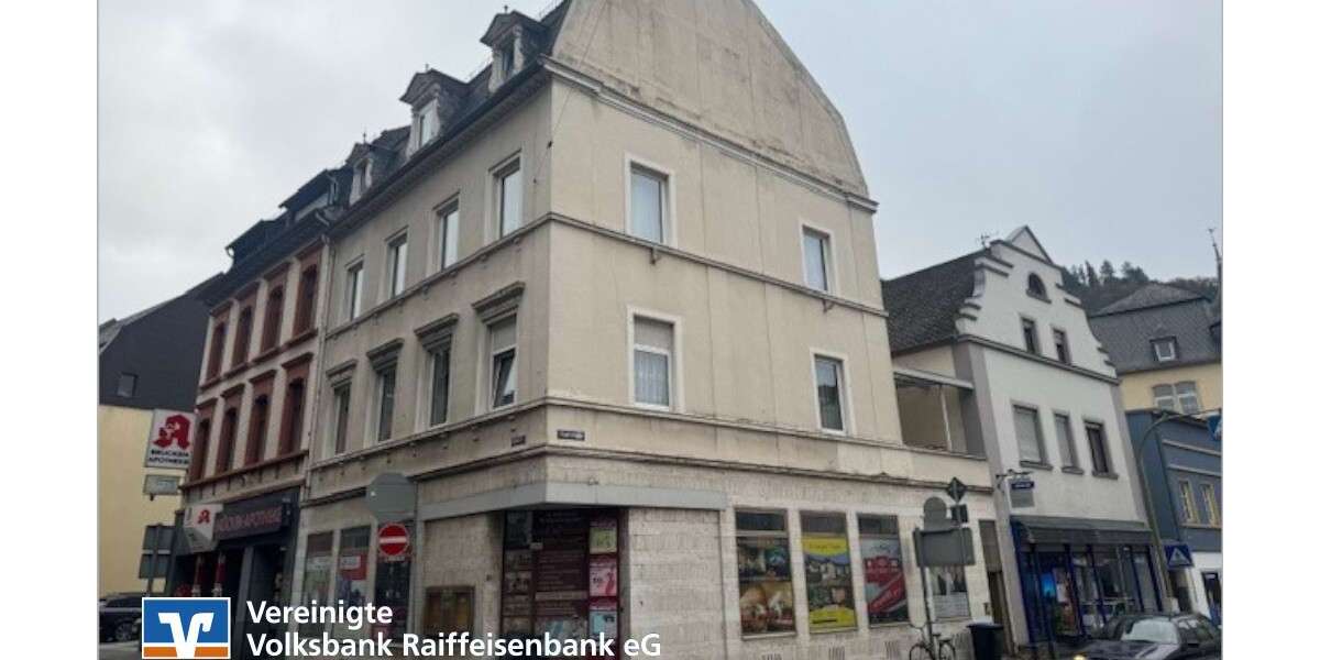 Einfamilienhaus Traben-Trarbach Trarbach - 10 Zimmer, 320 m&sup2;, 259.000&euro; | Angebot:26694671