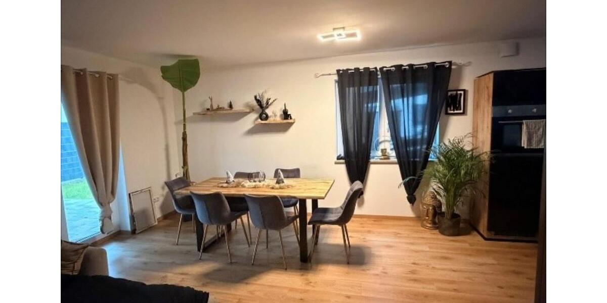 Doppelhaushälfte Osterhofen - 5 Zimmer, 155 m&sup2;, 1.350&euro; | Angebot:24307090