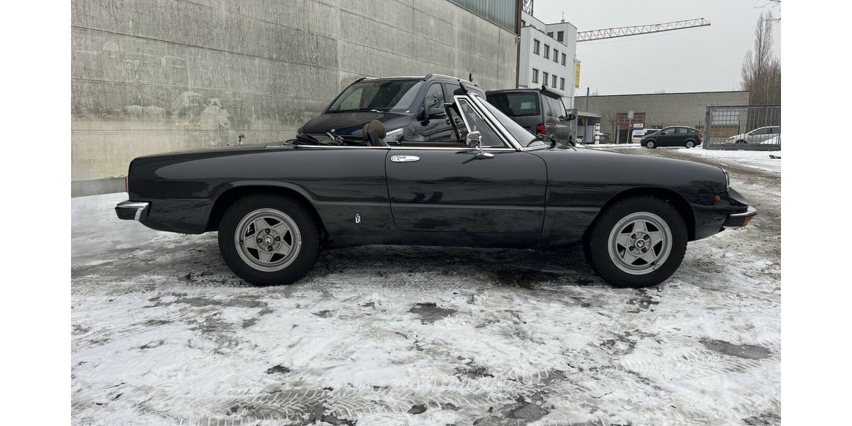 Alfa Romeo Spider 2000 1. Hand H-Zulassung echte 86 tkm 85.560 km 29.999 &euro; Hamburg 22339