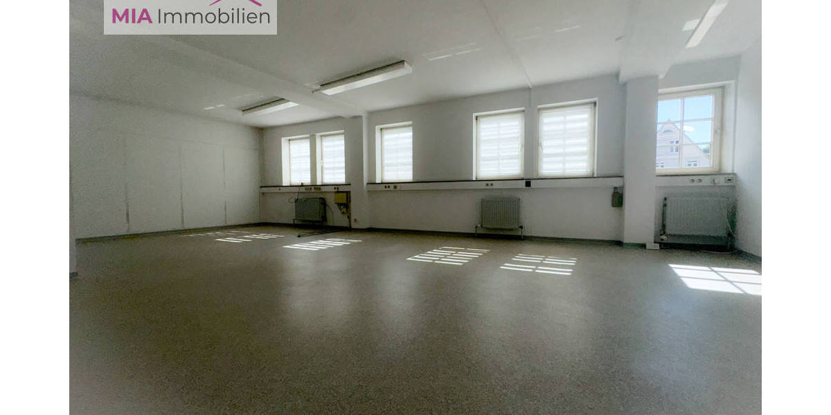 Gewerbeobjekt Künzelsau - 3 Zimmer, 1.100&euro; | Angebot:25676405