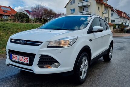 Ford Kuga 58.000 km 9.900 &euro; Osterode 37520