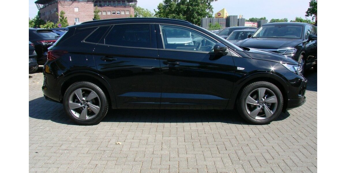 Opel Grandland X 1.2 Turbo GS Hybrid ACC IntelliLux 360 21.321 km 24.480 &euro; Falkensee 14612