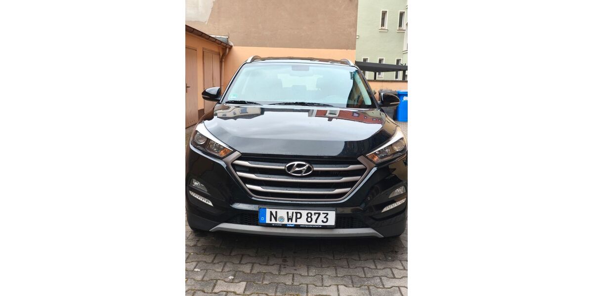 Hyundai TUCSON 115.000 km 12.900 &euro; Nürnberg 90419