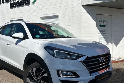 Hyundai TUCSON 91.295 km 17.780 &euro; Bad Segeberg 23795