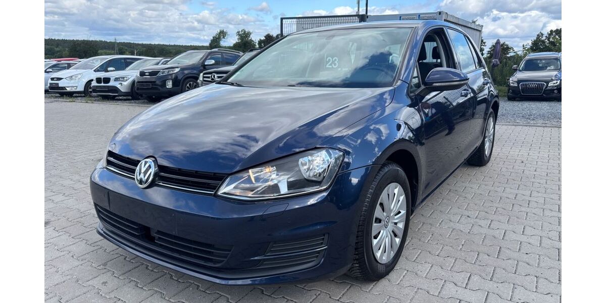 VW Golf 230.000 km 5.999 &euro; Wildau 15745
