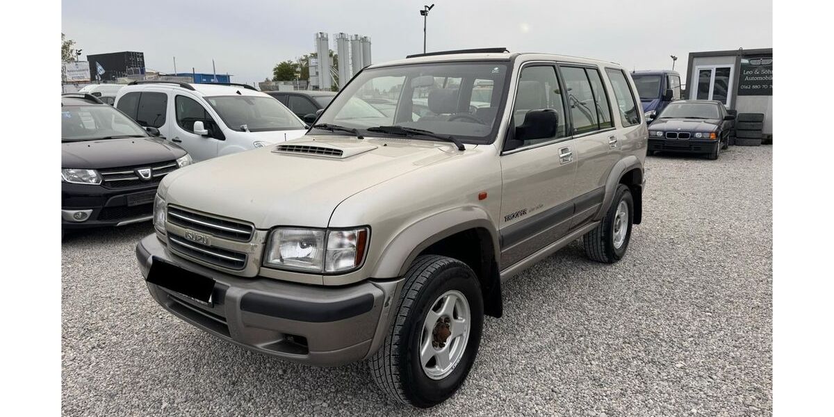 Isuzu Trooper 188.000 km 4.680 &euro; München 81829