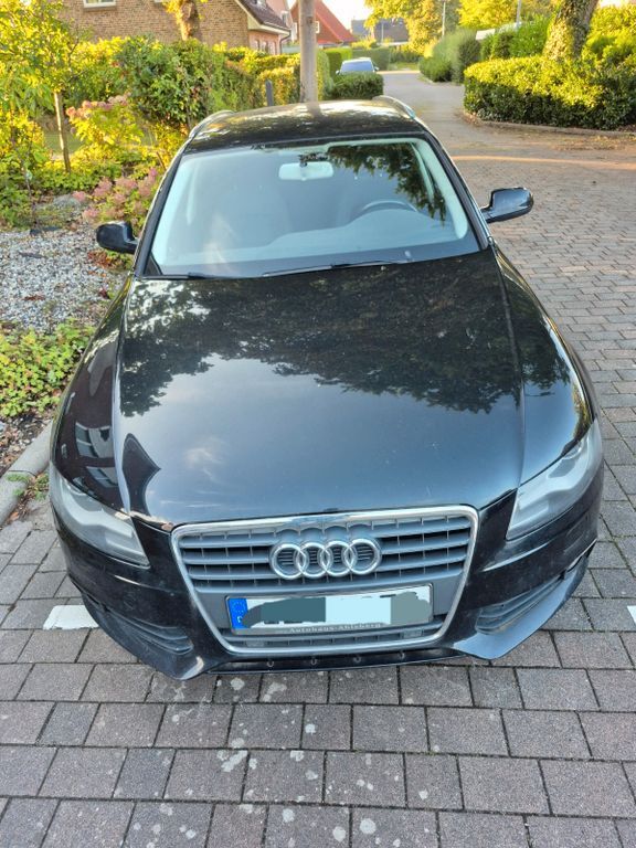 Audi A4 275.000 km 3.900 € Horst 25358