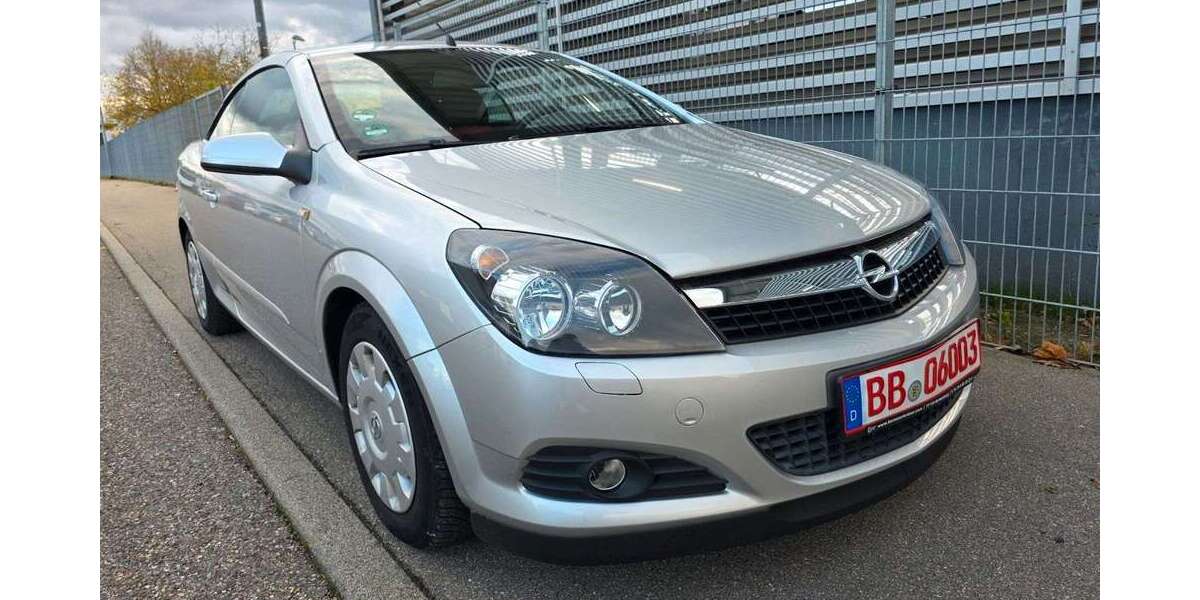 Opel Astra 136.000 km 2.660 € Holzgerlingen 71088