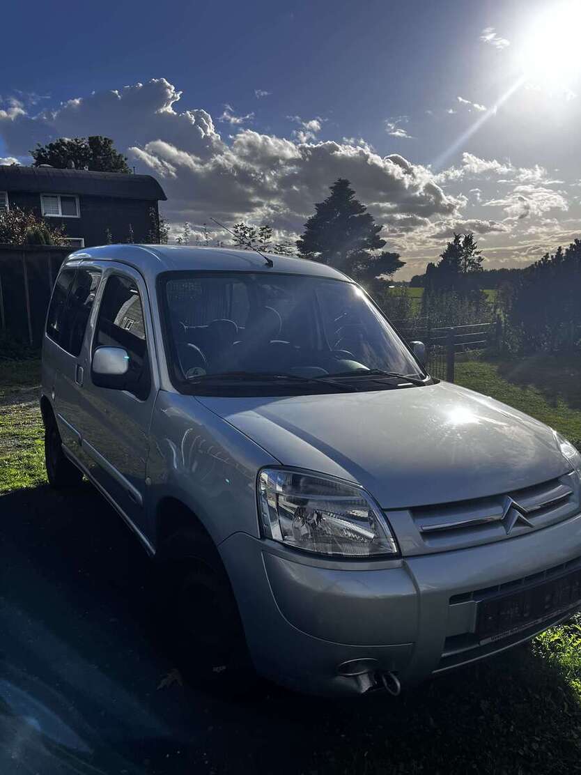 Citroen Berlingo 185.126 km 999 € Remscheid 42853