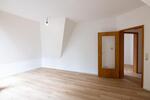 Dachgeschoßwohnung Delmenhorst - 2 Zimmer, 64 m&sup2;, 540&euro; | Angebot:26680286