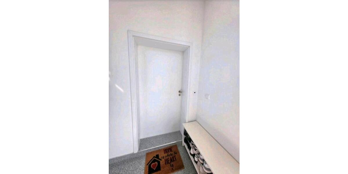 Etagenwohnung Bitterfeld-Wolfen Wolfen - 2 Zimmer, 62 m&sup2;, 105.000&euro; | Angebot:27143920