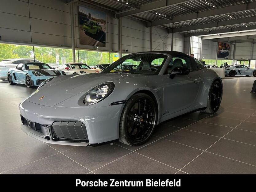 992