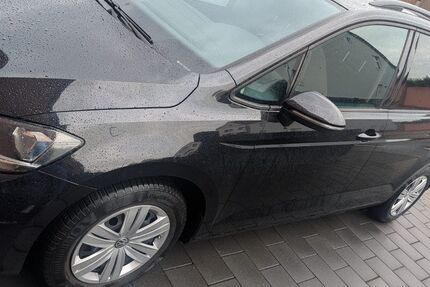 VW Touran 115.000 km 14.300 &euro; Wesel 46485