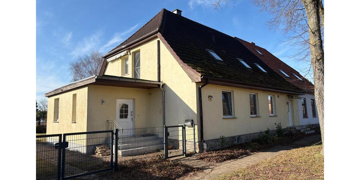 Doppelhaushälfte Güstrow - 5 Zimmer, 200 m&sup2;, 260.000&euro; | Angebot:25299314