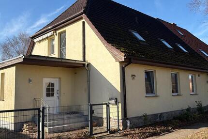 Haus Güstrow - 5 Zimmer, 200 m&sup2;, 260.000&euro; | Angebot:25299314