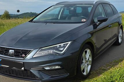 Seat Leon 56.560 km 15.900 &euro; Olsberg 59939