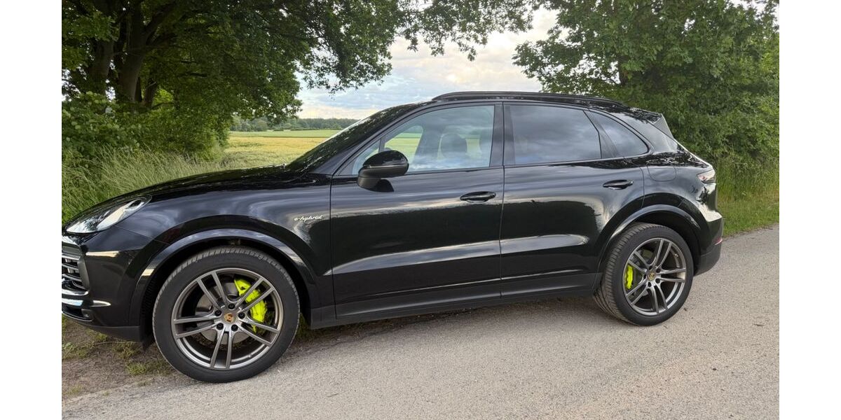Porsche Cayenne 82.500 km 57.000 &euro; Schmilau 23911