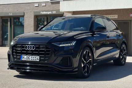 Audi Q8 212.480 km 42.099 &euro; München 81825