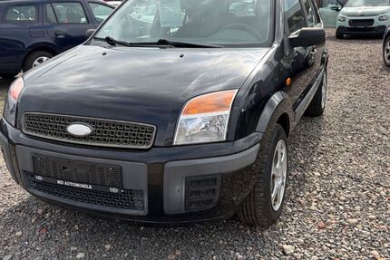 Ford Fusion 81.000 km 2.950 &euro; Saarlouis 66740