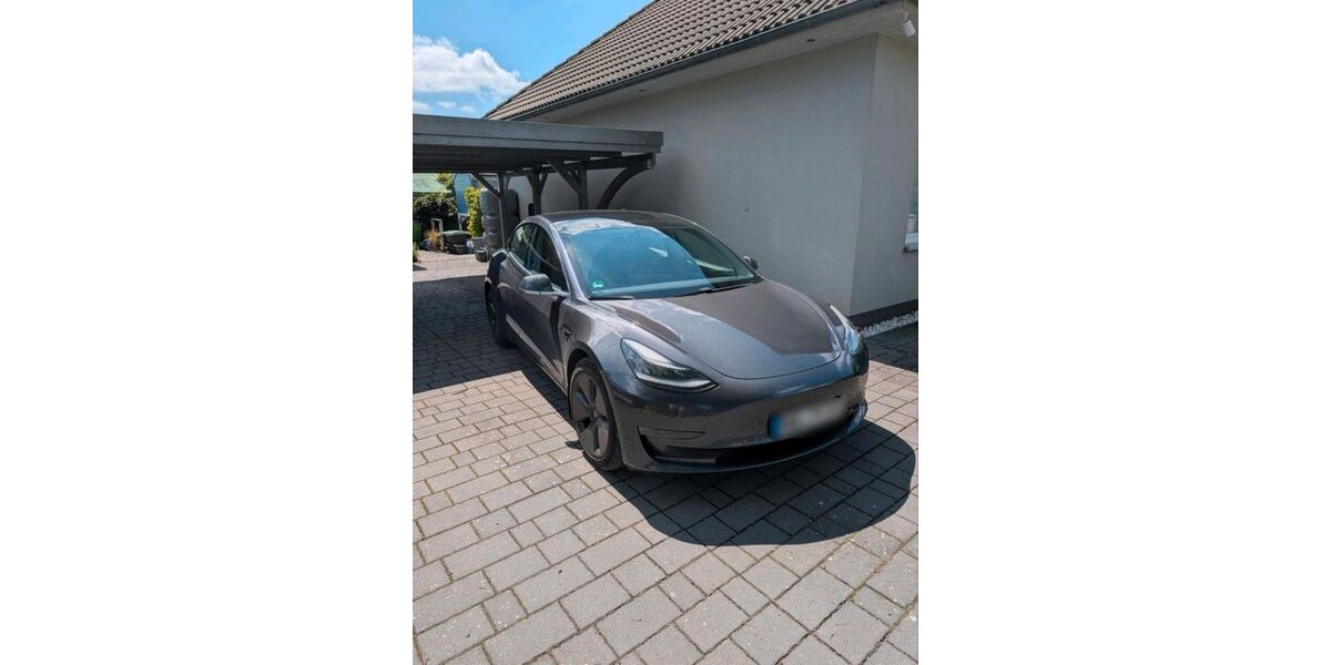 Tesla Model 3 219.000 km 16.549 &euro; Petershagen 15370