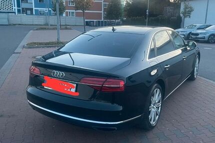 Audi A8 128.000 km 19.500 &euro; Hameln 31787