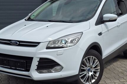 Ford Kuga 216.300 km 4.900 &euro; Surwold 26903