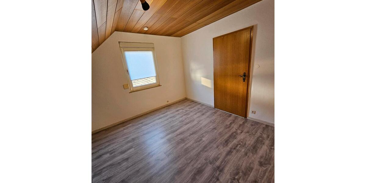 Etagenwohnung Koblenz Arenberg-Immendorf - 5 Zimmer, 93 m&sup2;, 1.100&euro; | Angebot:26351580