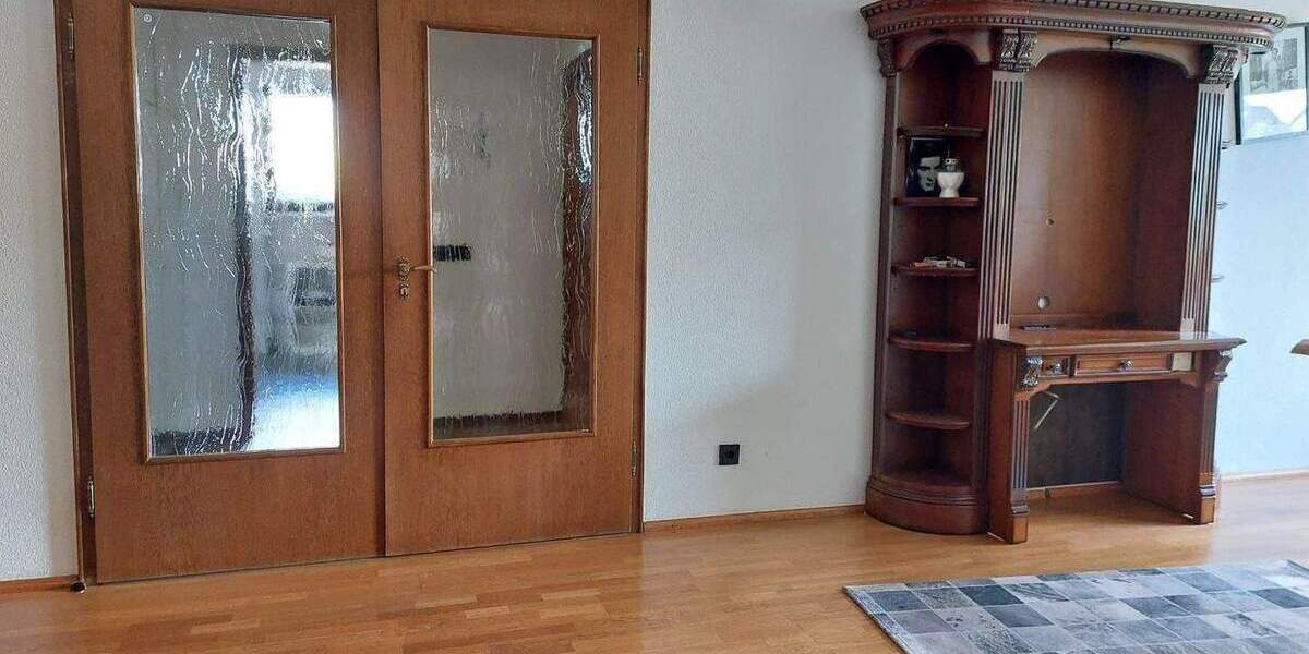 Bungalow Freisen Reitscheid - 8 Zimmer, 290 m&sup2;, 445.000&euro; | Angebot:26156526