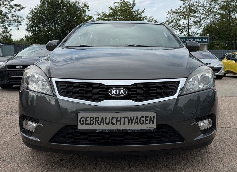 Kia ceed / Ceed 130.784 km 4.699 &euro; Döbeln 04720